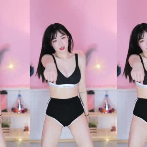 하늘이 섹시 코 ㅡ카ㅡ인 댄스 81600573